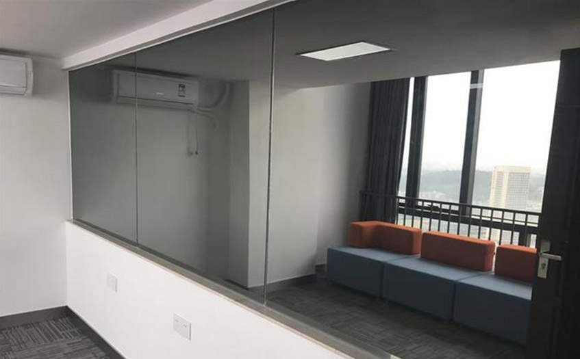 單向透視玻璃優(yōu)缺點(diǎn)